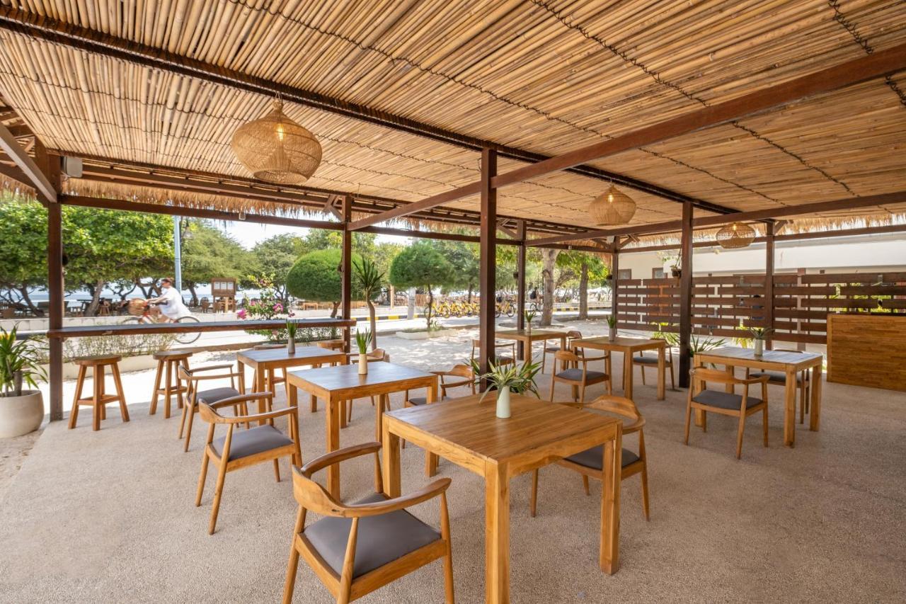 Gili Teak Beach Front Resort Gili Trawangan Exterior foto